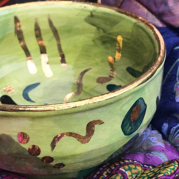 Lime Green Abstract Pottery Snack Bowl with Genuine Gold Accents - Picture 10 of 11